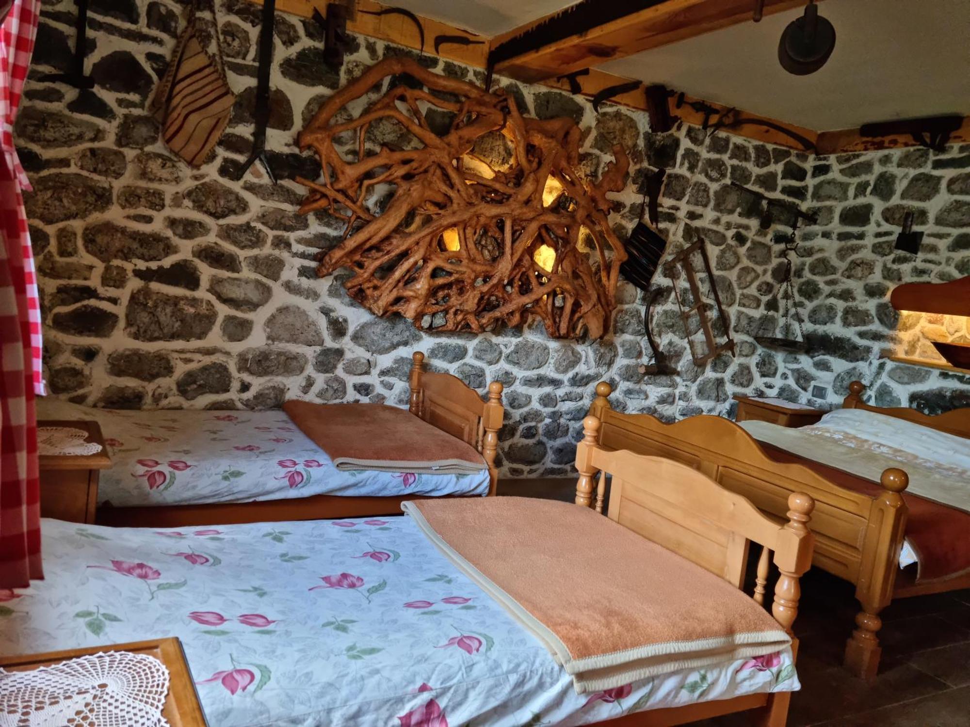 Ethno Village Stitarica Mojkovac Rum bild